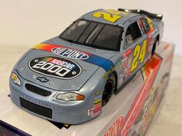 Jeff Gordon #24 2000 Monte Carlo with Box