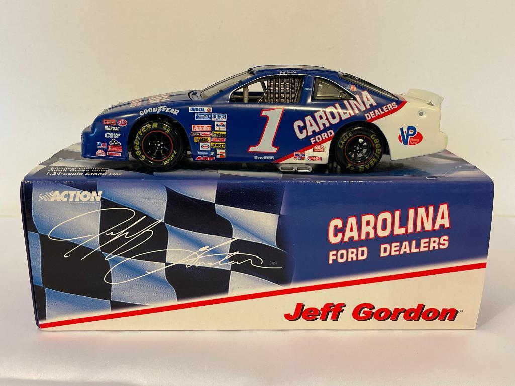 1991 Jeff Gordon #1 Ford Thunderbird Die with Box