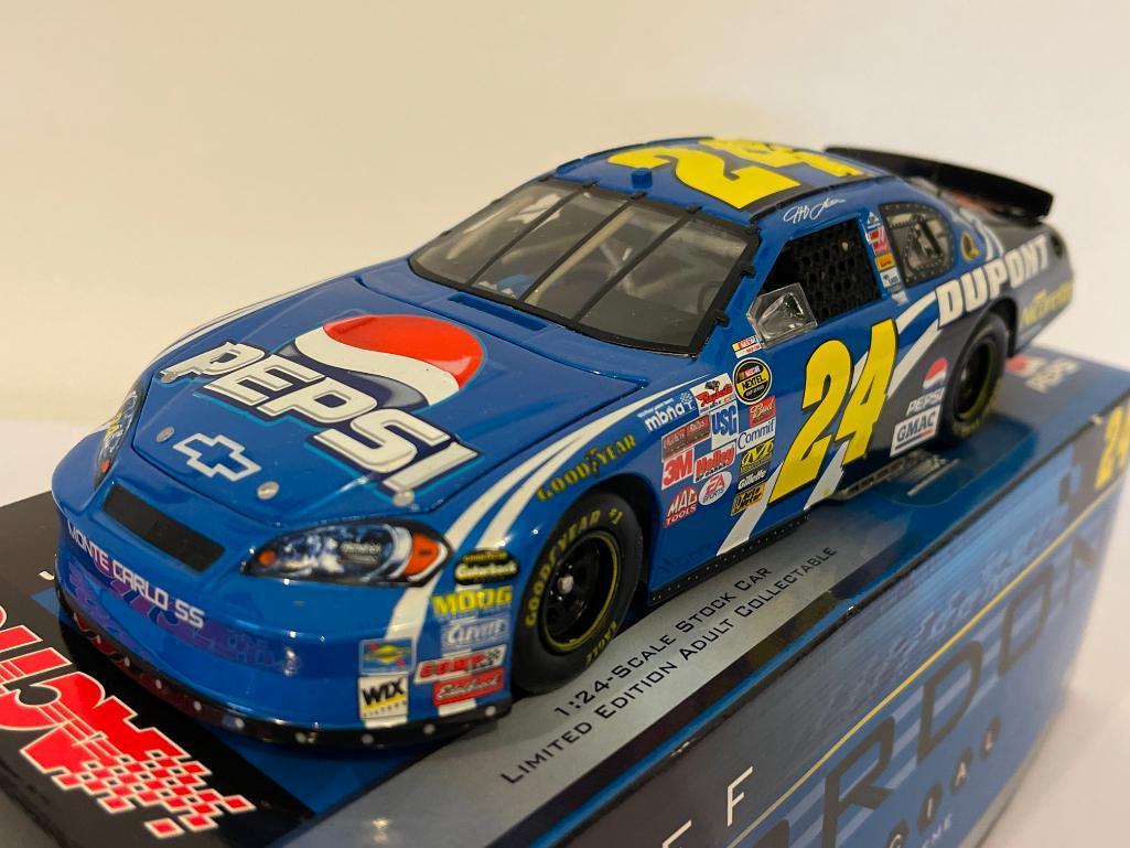 Jeff Gordon #24 2005 Monte Carlo with Box