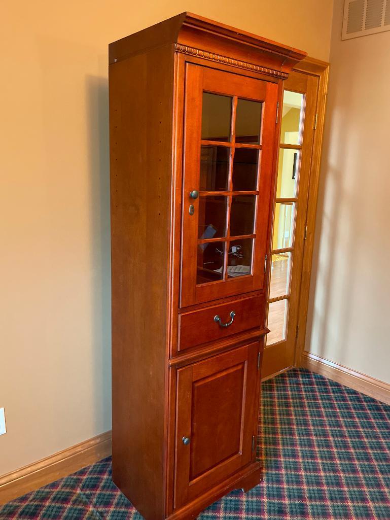 Set of 2 Wooden Credenza Ends