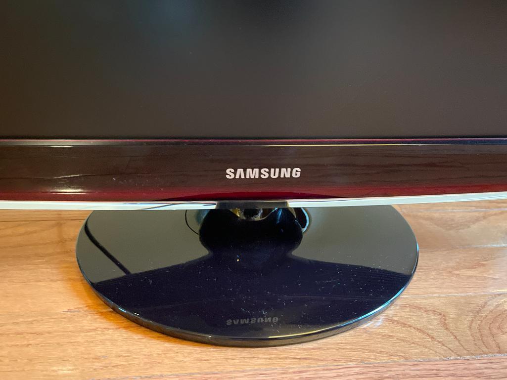 Samsung 25.5" TV