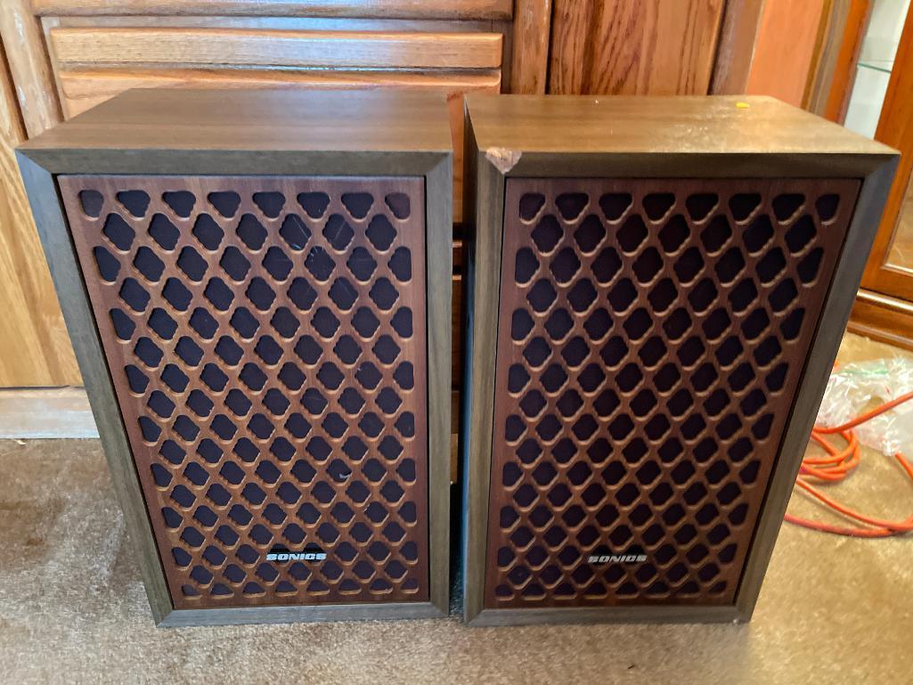 Pair of Sonics Speakers AS 206