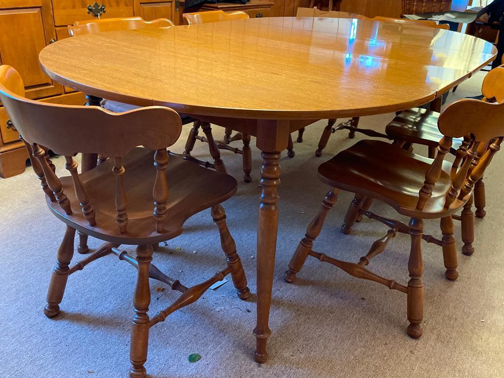 Vintage Ethan Allen Dining Table with 6 Chairs