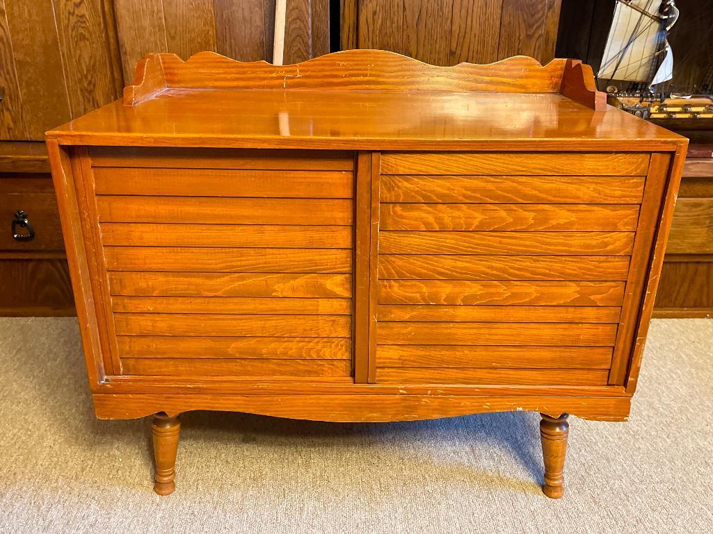 Vintage Wooden Cabinet