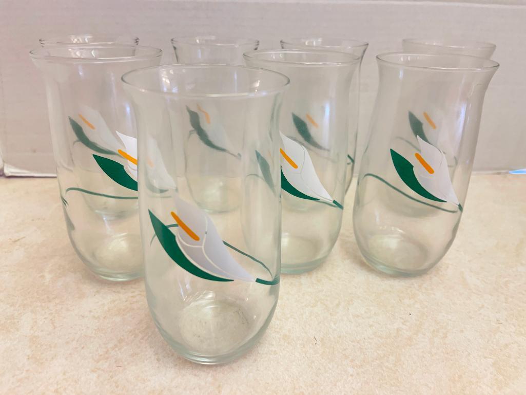 Set of 8 Calla Lily Drinking Glasses