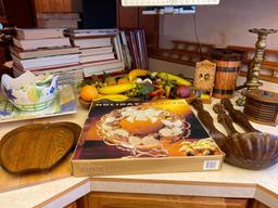 Kitchen Shelf Lot