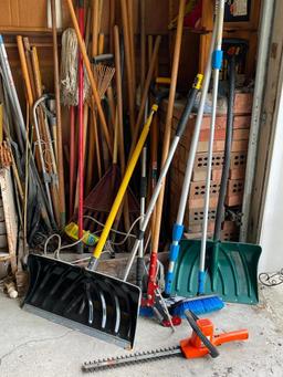 Garage Long Handle Tool Lot