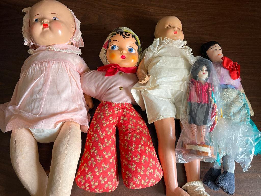 Group of Vintage Doll Babies