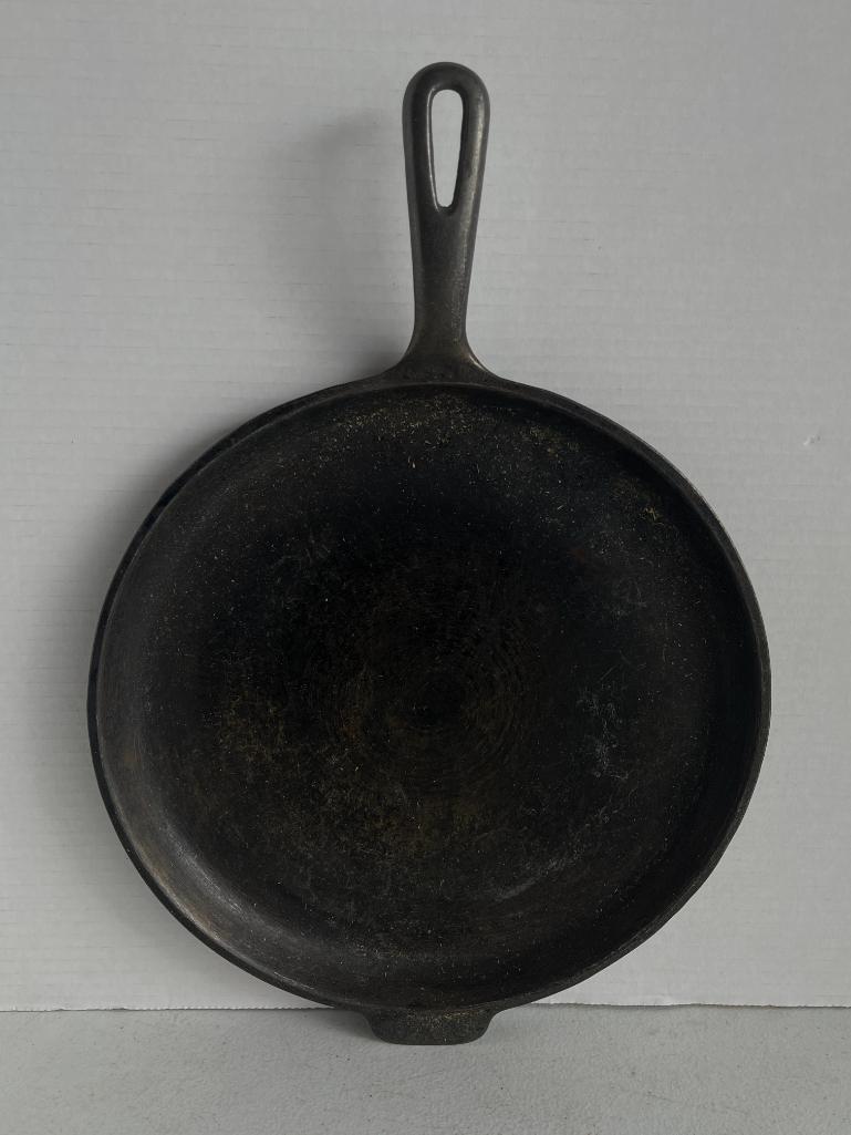 Cast Iron 11.25" Skillet Griddle