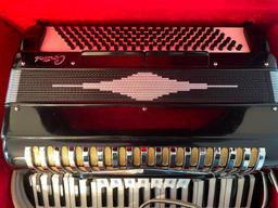 Vintage Cortini Accordian with Case - 06D90