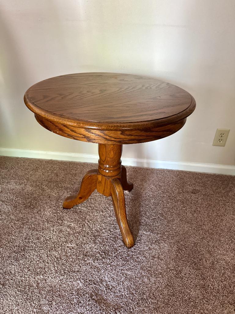 Oak Lamp/End Table