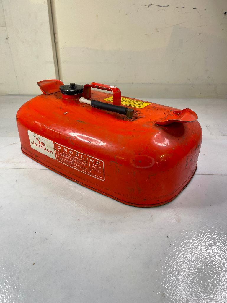 Vintage Johnson 3 gallon gas tank