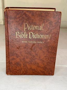 Pictorial , Bible dictionary