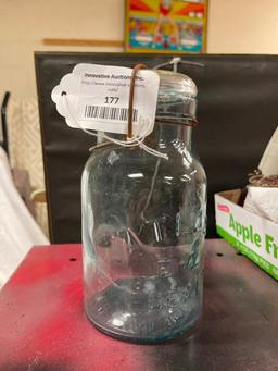 Clear clamp jar