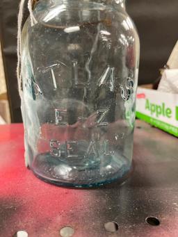 Clear clamp jar