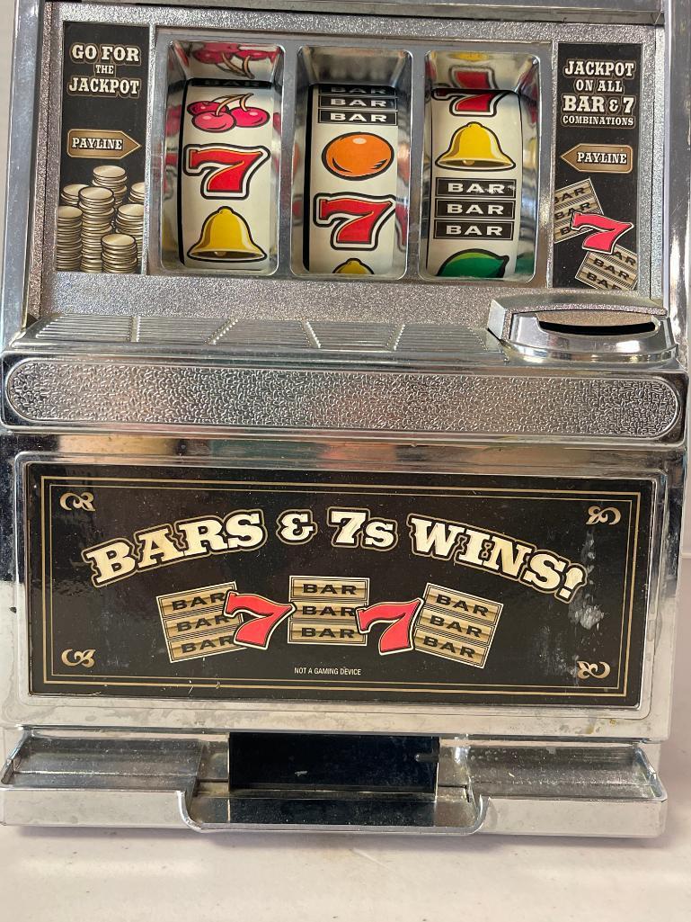 Novelty Jumbo Slot Machine