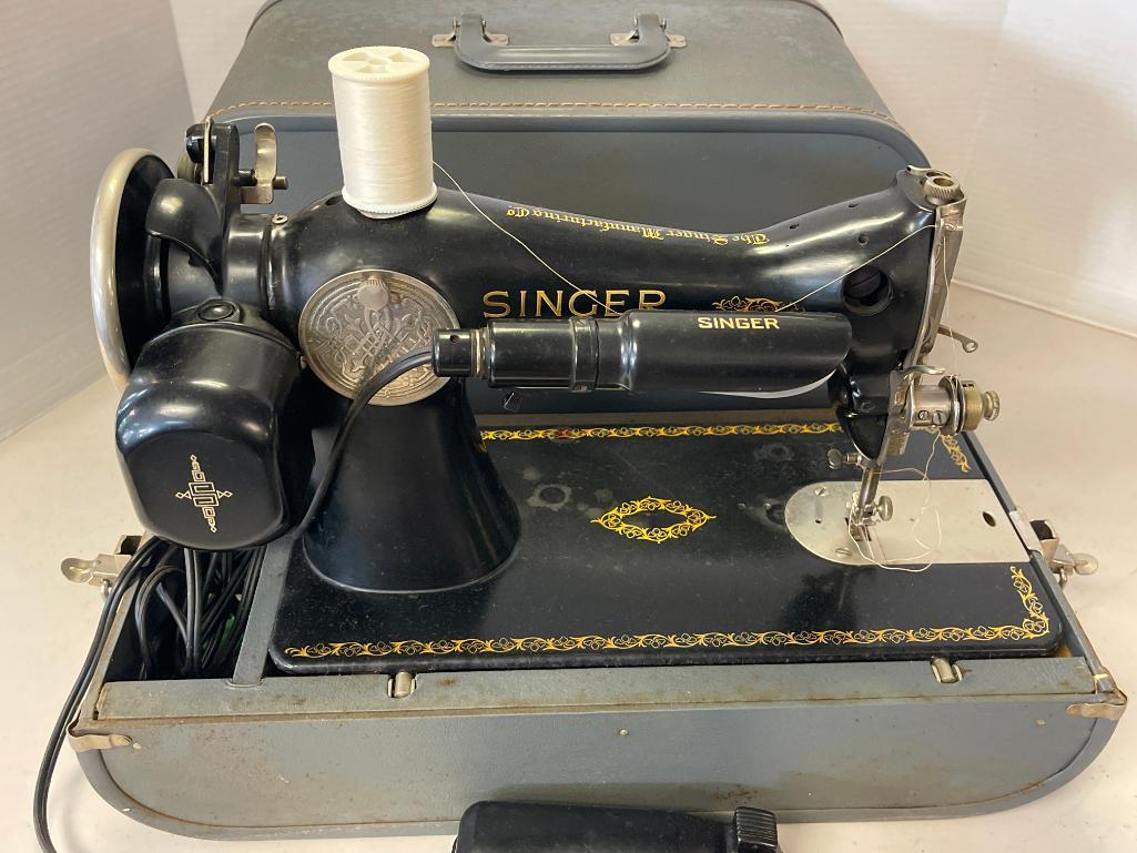 Portable Vintage Singer Sewing Machine