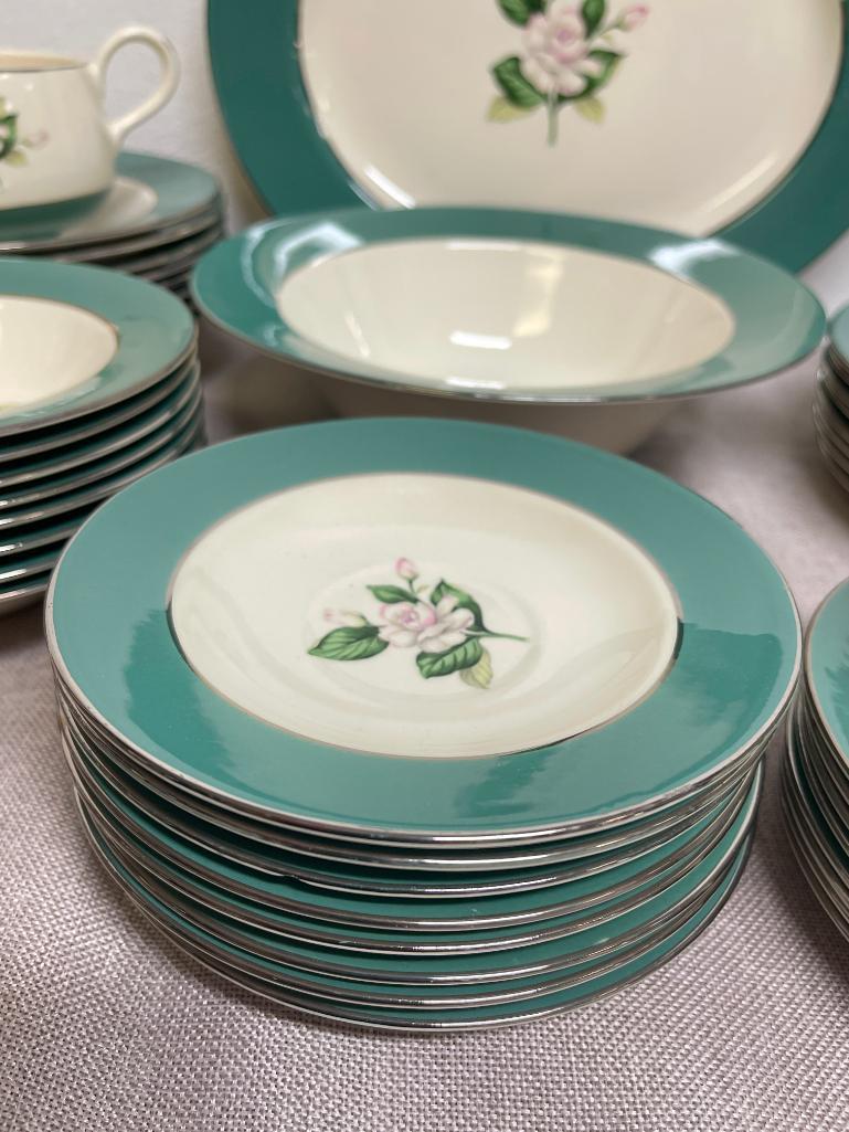 Set of Homer Laughlin Cavilar Dishes