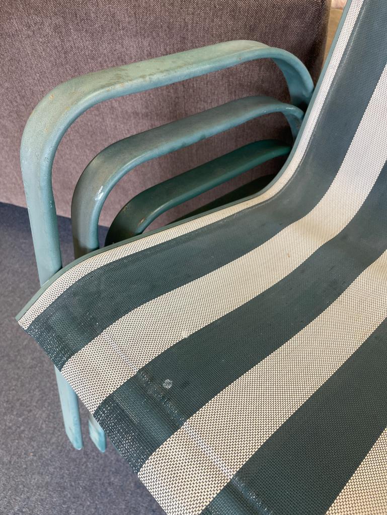 Set of 4 Patio Chairs