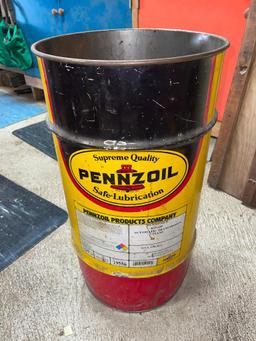 Metal Pennzoil Can