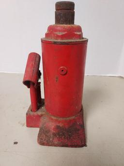 Drednaut 8 Ton Jack Model #6-51124