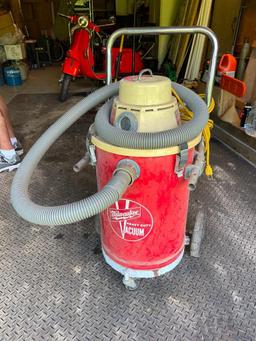 Milwaukee HD Wet/Dry Vacuum