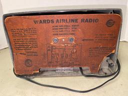 Vintage 1949 Wards Airline Tube Tabletop Radio Model 94BR1526A