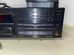 Pioneer 6 CD Compact Disc Multi Player Changer w/Remote and 4 Addt'l Changers Model #PD-M701
