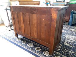 Antique Chest of Drawers w/Casters (Upstairs)