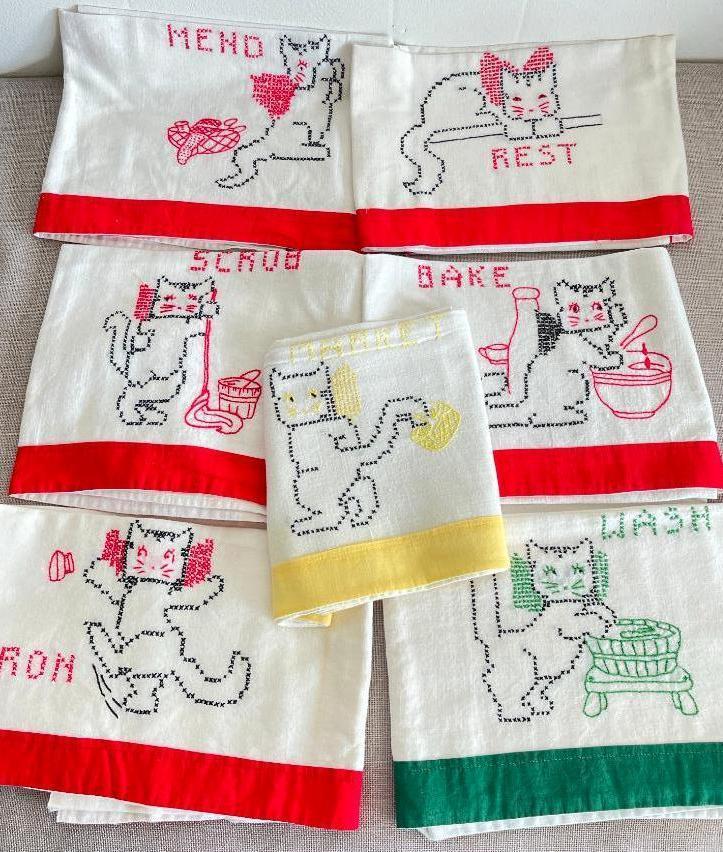 Set of 7 Vintage Tea Towels