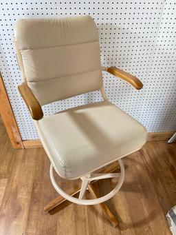 Vinyl Swivel Bar Stool