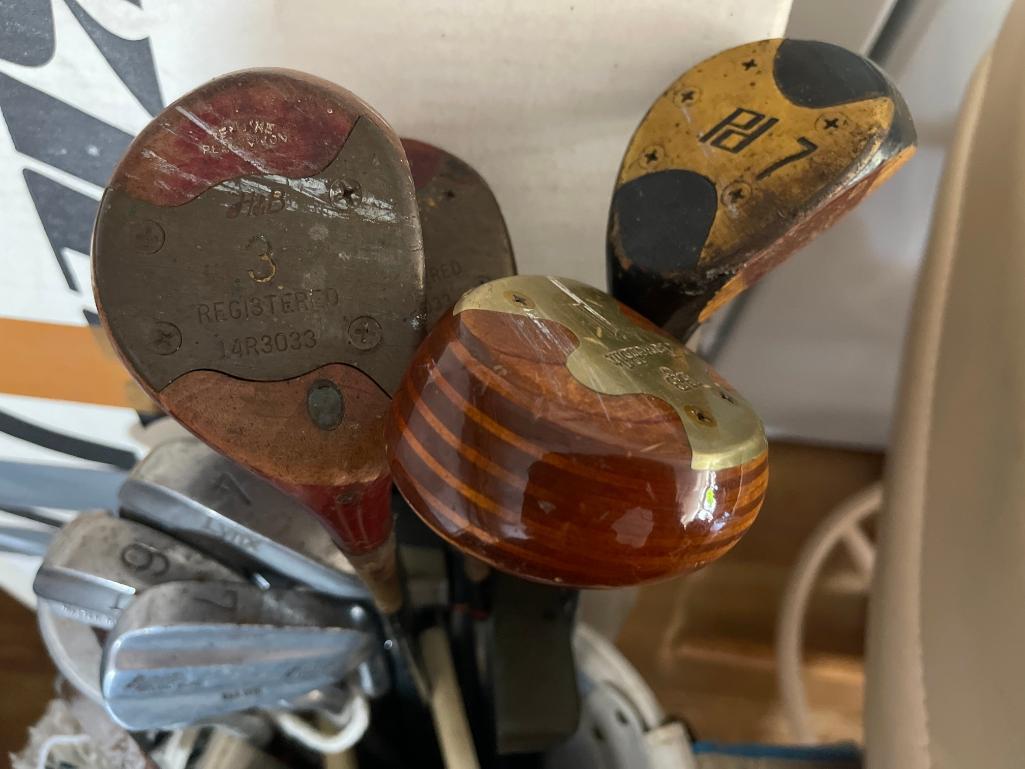 Vintage Golf Bag with Clubs