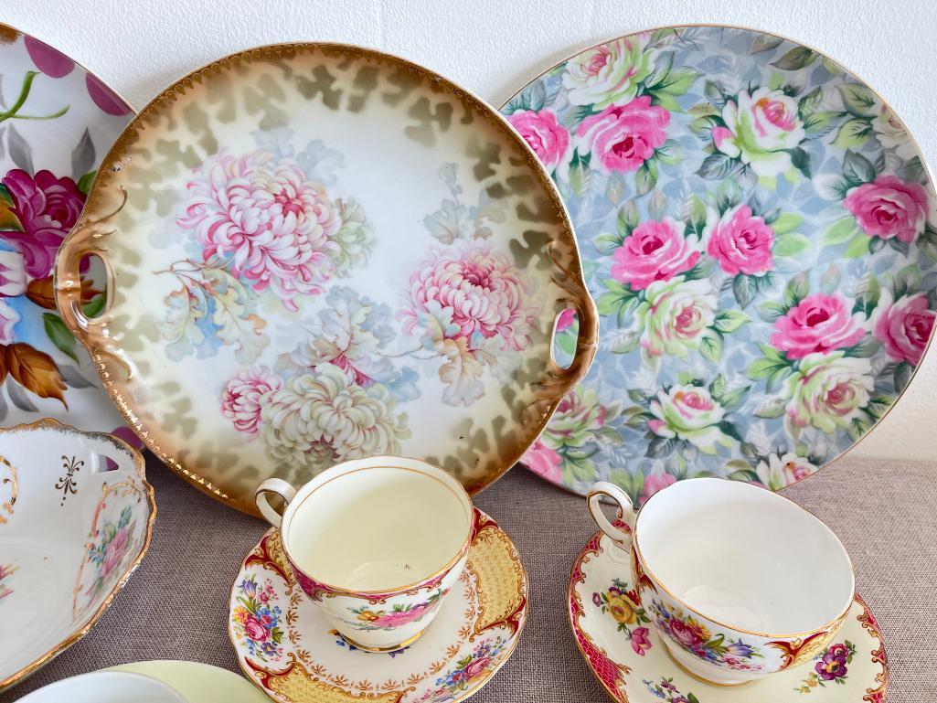 Mixed Group of Vintage China