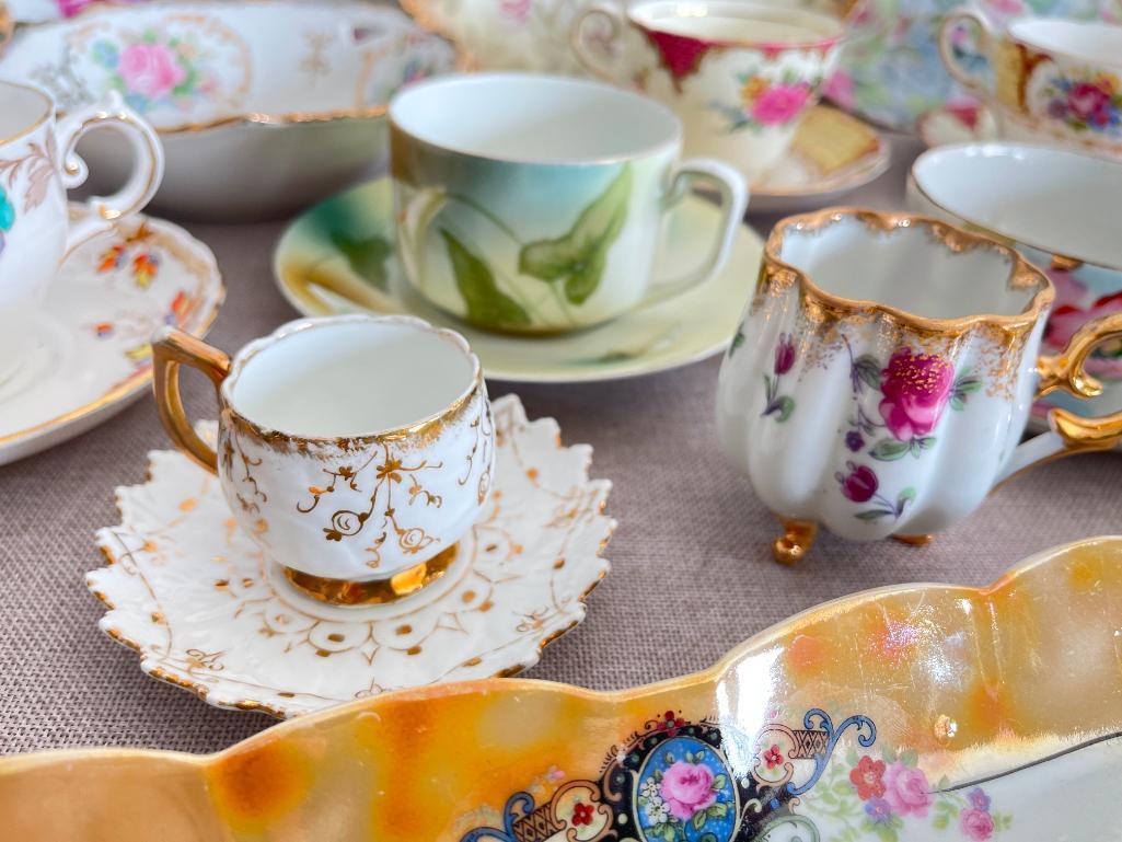 Mixed Group of Vintage China