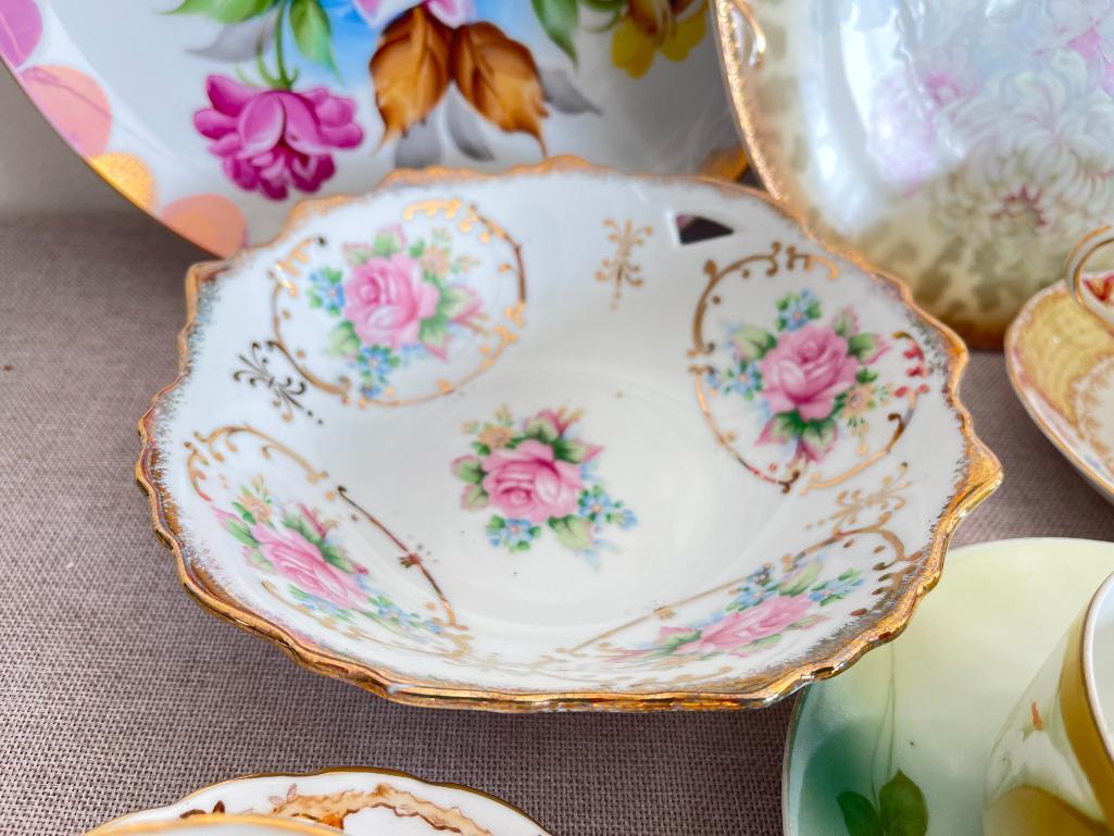 Mixed Group of Vintage China