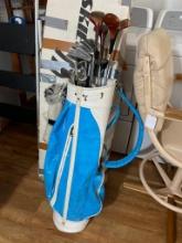 Vintage Golf Bag with Clubs