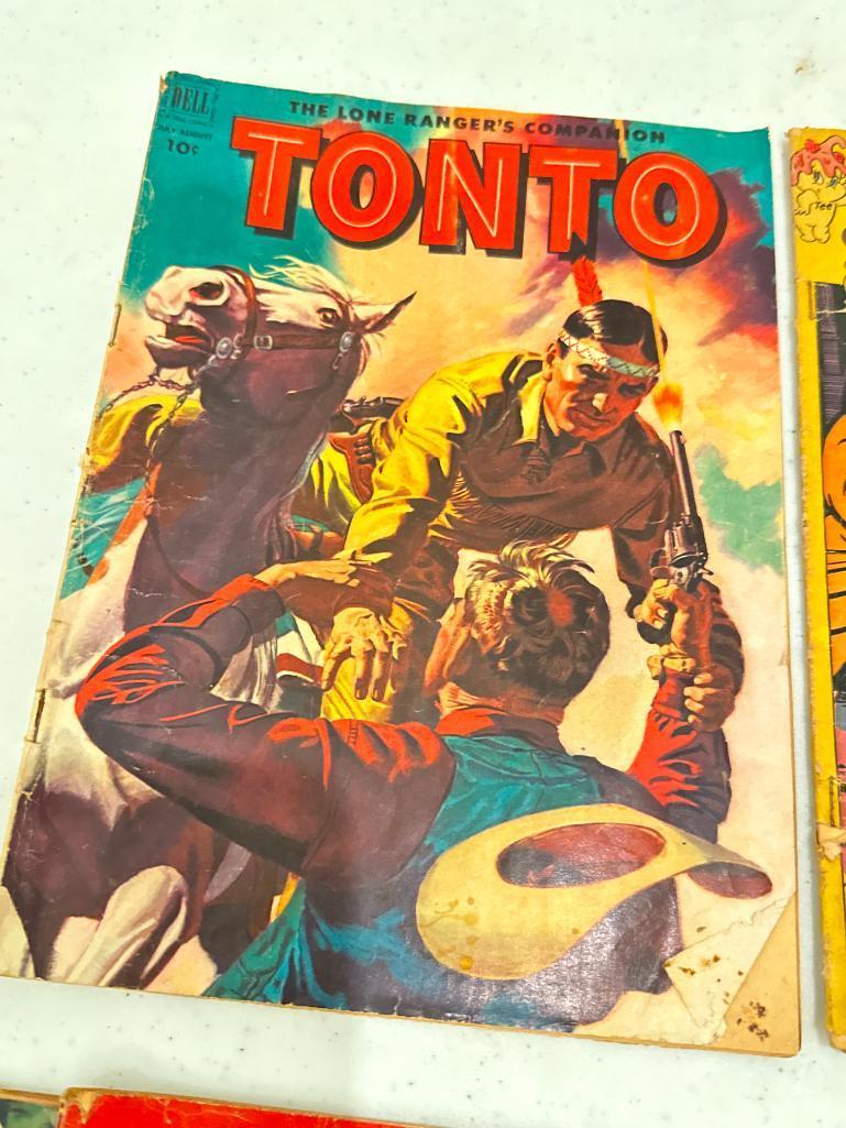 Group of 9 Vintage Comic Books in Condition as pictured