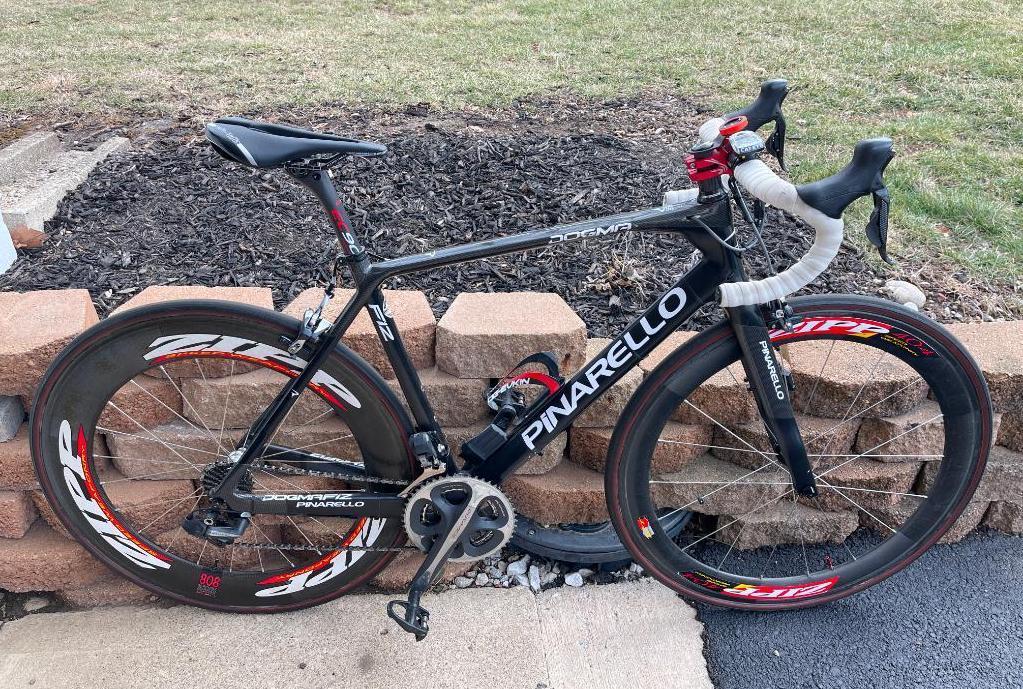 Custom Built Carbon Fiber Pinnarello Clone Road Bike