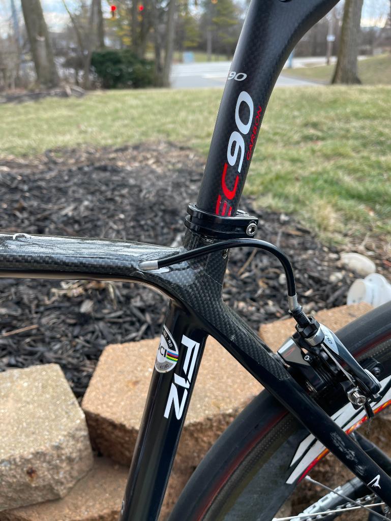 Custom Built Carbon Fiber Pinnarello Clone Road Bike