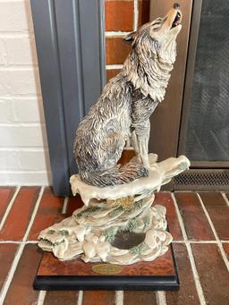 Composite Florence Lupo Seduto Ulula "Mid Night" Wolf Figure - Limited Edition and Numbered