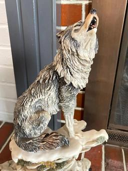 Composite Florence Lupo Seduto Ulula "Mid Night" Wolf Figure - Limited Edition and Numbered