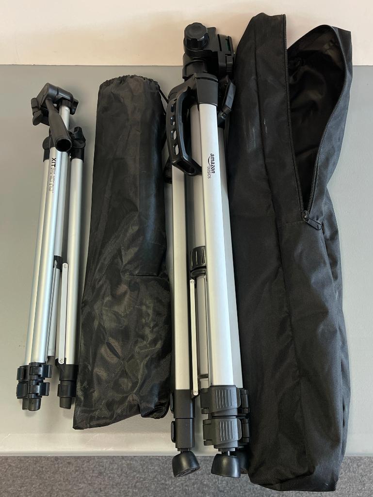 Pair of Adjustable Tripods