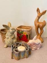 Group of Ceramic Decor Items