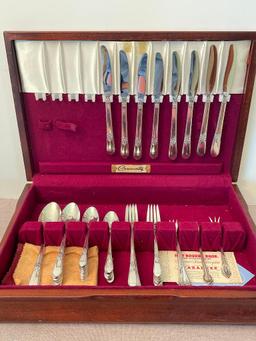 Set of Vintage 1847 Rogers Brothers Flatware