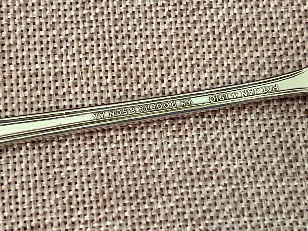 Set of Vintage 1847 Rogers Brothers Flatware