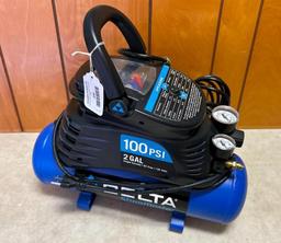 Delta, 100PSI, 2 Gallon Air Compresor Working
