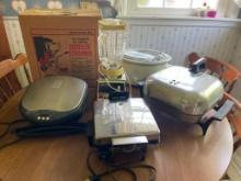 Kitchen Appliances Lot