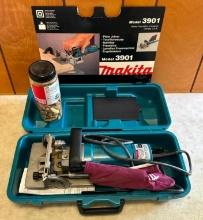 Makita 3901 Plate Joiner in Plastic Carry Case, Tested Working