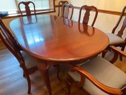Mahogany Dining Room Table with 8 Chairs
