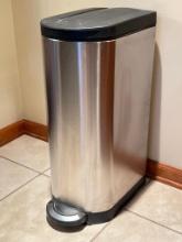 Pop Up Trash Can